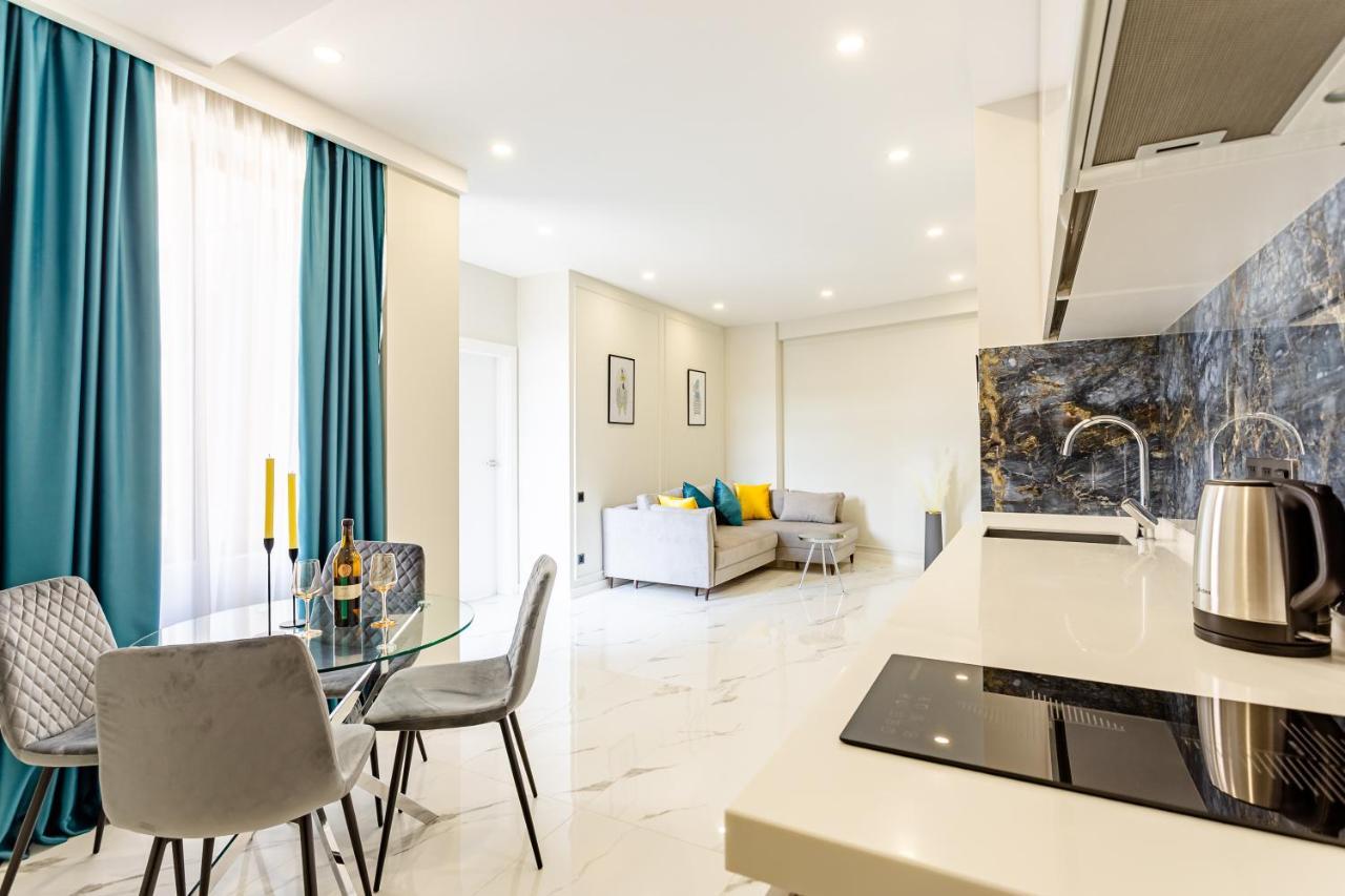 Orden Apart Hotel Тбилиси Екстериор снимка
