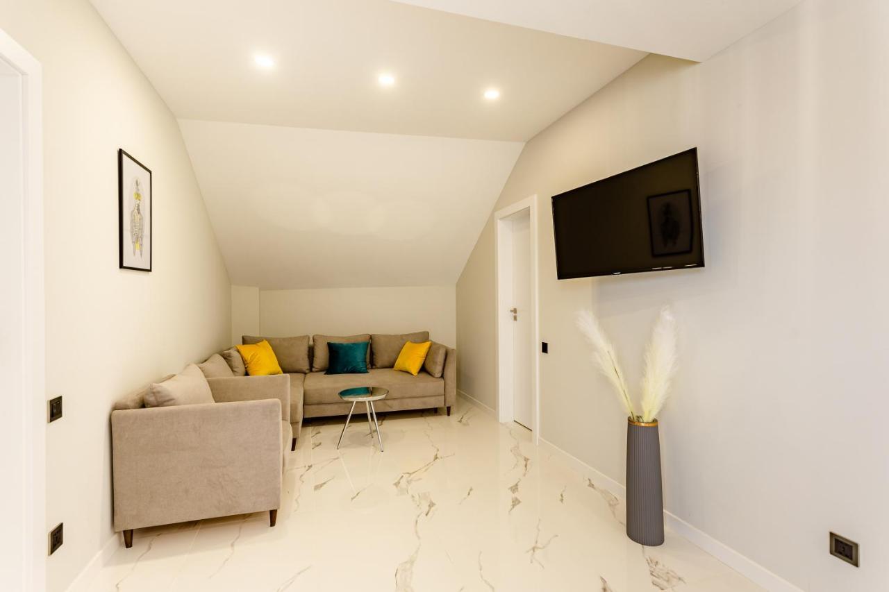 Orden Apart Hotel Тбилиси Екстериор снимка