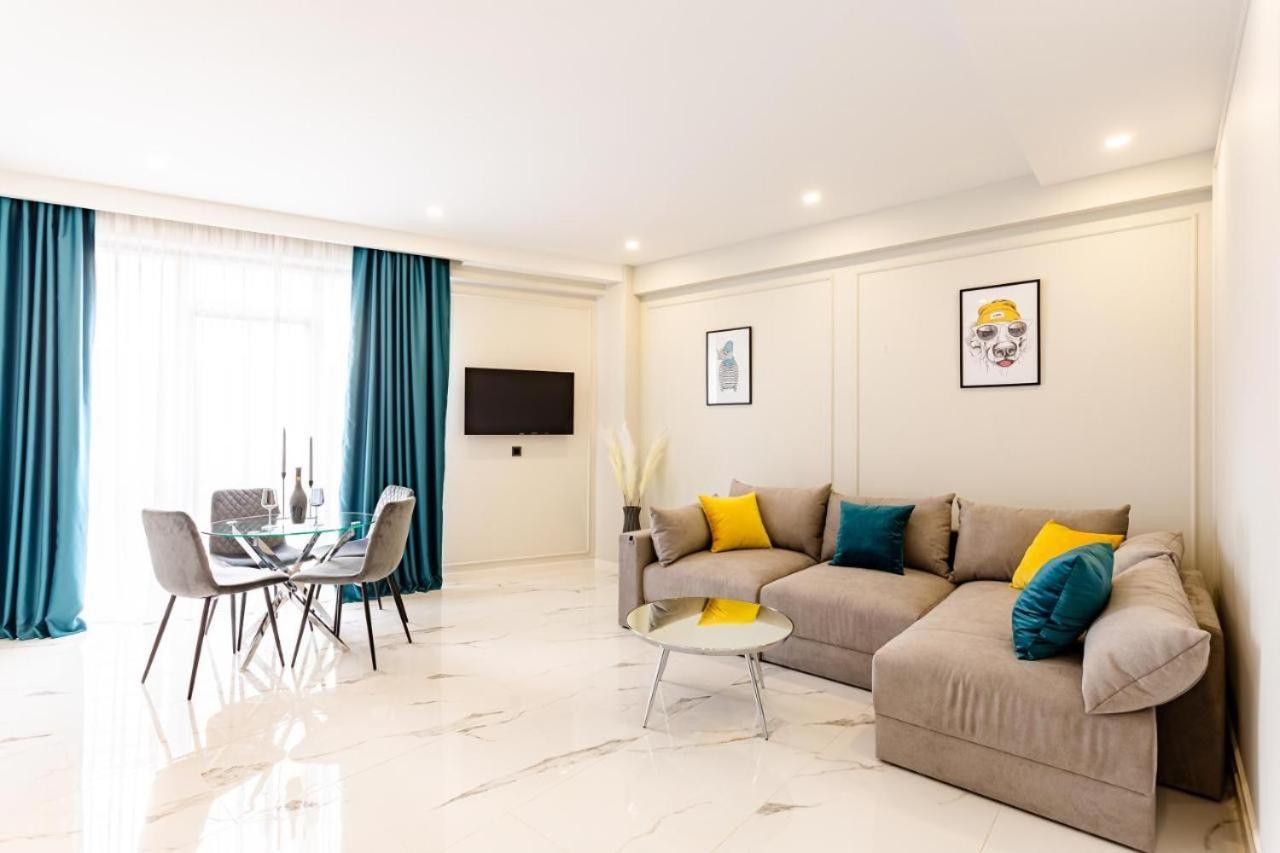 Orden Apart Hotel Тбилиси Екстериор снимка